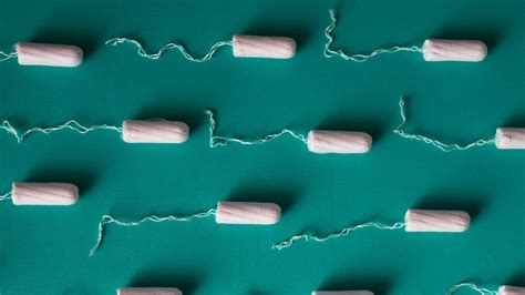 how to know if you insert a tampon correctly