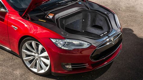 Tesla Model S and Model 3 Get Recall in Europe Due to Frunk Lid - autoevolution