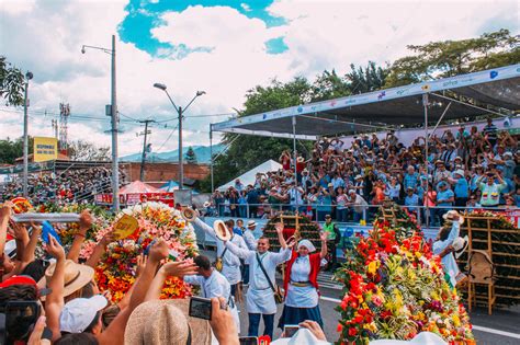 40 Inspiring Photos From Feria De Las Flores In Medellín Wanderluluu