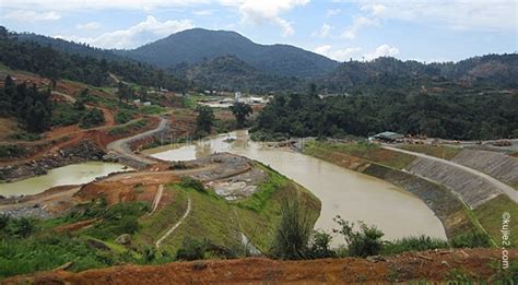 Projek Empangan Hidroelektrik Tasik Kenyir Hulu Terengganu Puah Dam