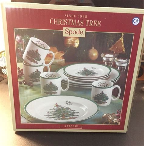 Spode Christmas Tree 12 Piece Dinnerware Set Service For 4 Spode