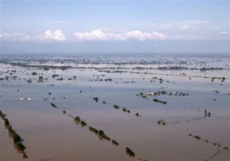 Más De 800 Personas Evacuadas Ante Catastróficas Inundaciones En Grecia