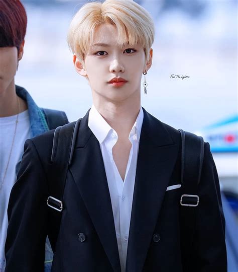 Los Looks Más Icónicos De Felix El Integrante De Stray Kids Kpoplat