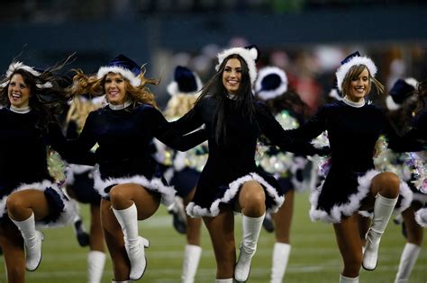 Nfl Cheerleaders Holiday Outfits | Xxx Porn