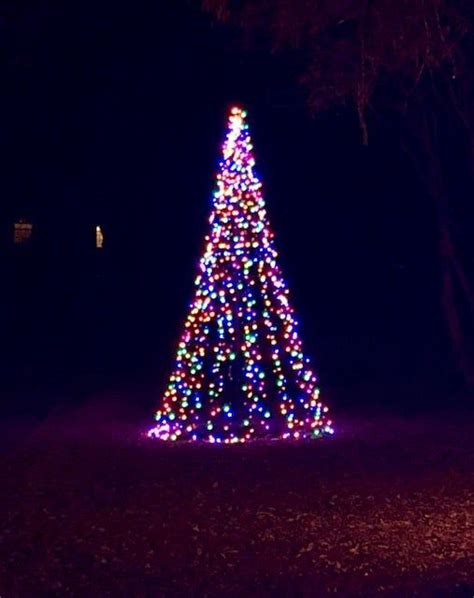 Christmas String Light Mega Tree