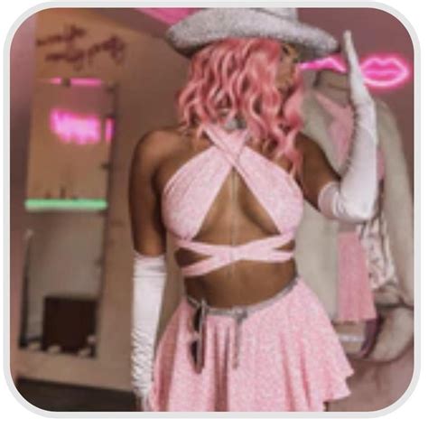 Women S Pink And White Fancy Dress Depop