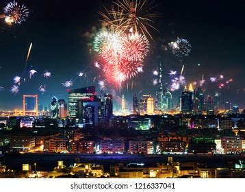 Dubai Fireworks Royalty-Free Images, Stock Photos & Pictures | Shutterstock