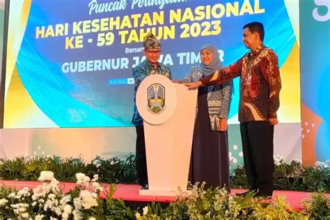 Gubernur Canangkan Imunisasi Hepatitis B Untuk Nakes Radar Malang