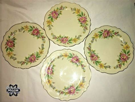 Homer Laughlin Virginia Rose China Spring Wreath Pattern 4 Luncheon