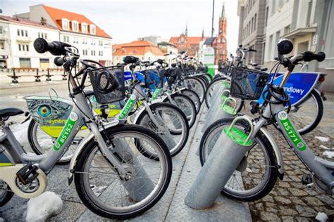 Białystok Koniec sezonu na BIKeRY Rowery miejskie znikają od jutra z