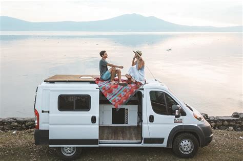 15 Traveling Tips For Van Life Couples Vanlife Daily