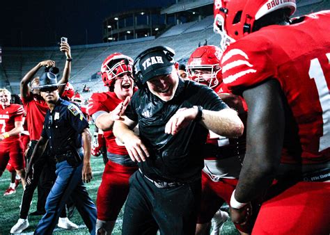 West Alabama football nationally ranked in all 3 major D2 football