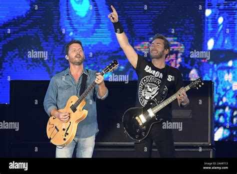 Guitarists Chad Kroeger And Ryan Peake Hi Res Stock Photography And