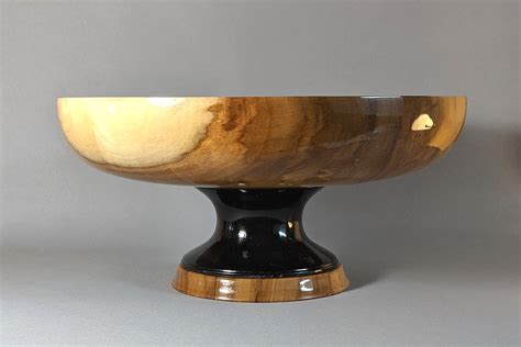 Pedestal Fruit Bowl