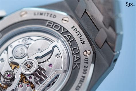 Hands On Audemars Piguet Royal Oak Perpetual Calendar Ultra Thin Ref