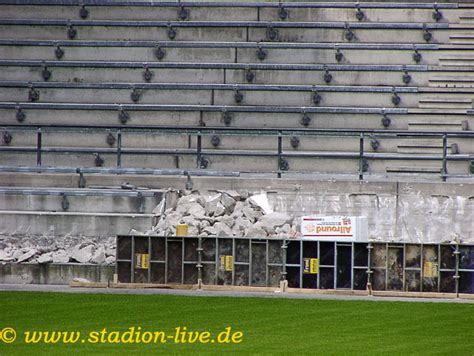 Fotos Umbau Westtribüne Westfalenstadion Dortmund zur FIFA