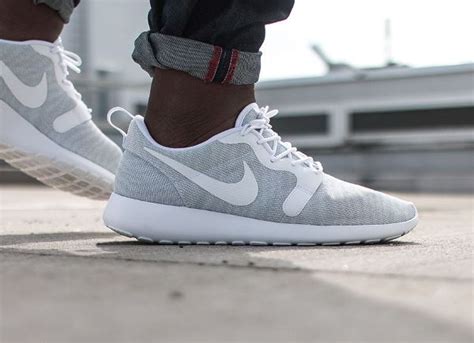 Nike Roshe Run Jacquard Knit Pure Platinum Streetwear Tenues