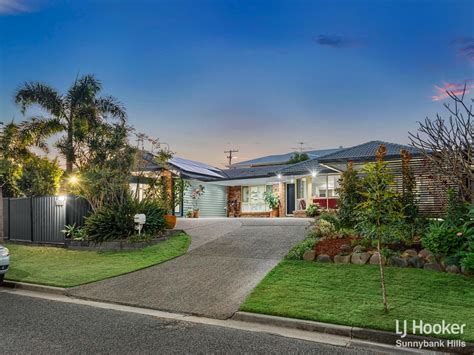 1 Meckiff Street Upper Mount Gravatt Qld Property Details Lj Hooker