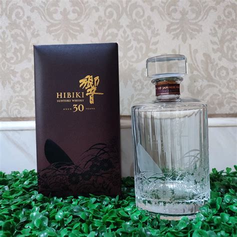 Hibiki Limited Edition Botol Kosong Antik Pajangan Di Carousell