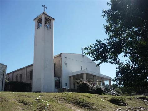 Un Cura De Salta Pele Con Un Ladr N Que Quer A Robar En La Iglesia