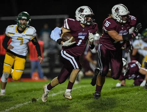 Photos Crystal Lake South Vs Prairie Ridge Football Shaw Local