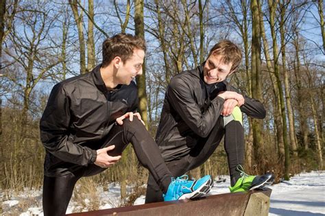 Dehn Bungen Vor Und Nach Dem Sport Wichtig Sinnmoment De