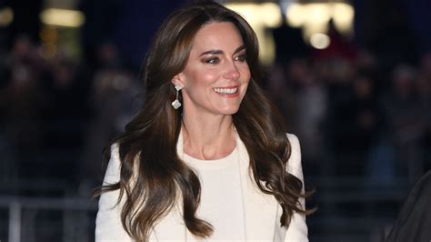 Kate Middleton S Reiss Jumper Is Cosy Casual And In Stock Woman Home