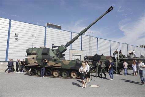 Polska przedstawiła ofertę by państwa europejskie kupowały u nas Kraby