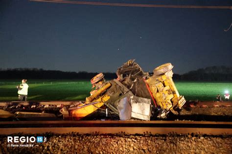 Incidente Ferroviario In Olanda Deraglia Treno Passeggeri Un Morto E