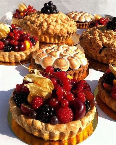 Pin By ESRA On YEMEK VE TATLI Cafe Food Food Cravings Sweet Desserts