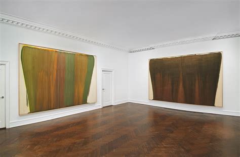 Morris Louis: Veils - Exhibitions - Mnuchin Gallery