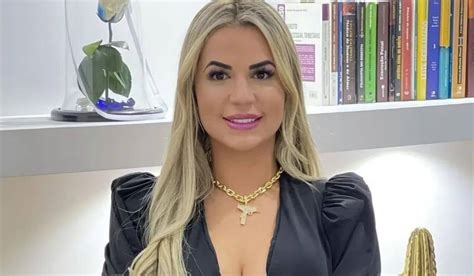 Deolane Bezerra Recupera Rede Social Ap S Ser Banida Ao Confrontar Oab