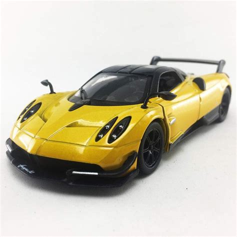 Kinsmart Pagani Huayra Bc Amarillo Pulgadas Escala Modelo