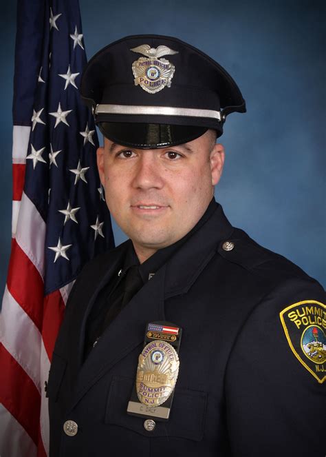 How much does a police officer earn in your city 12