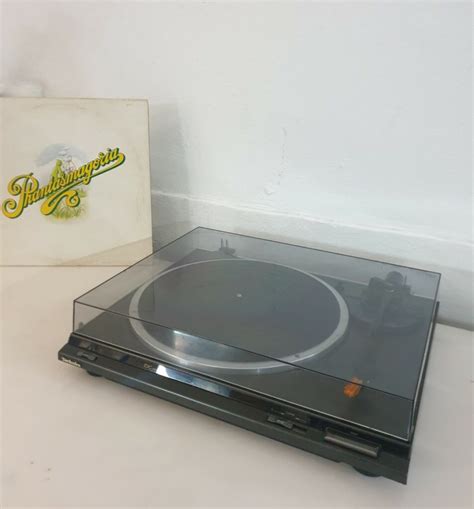 Technics Sl Bd Belt Drive Semi Automatic Turntable Turntable Guy