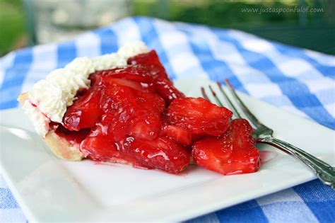 Just a Spoonful of: Strawberry Glaze Pie