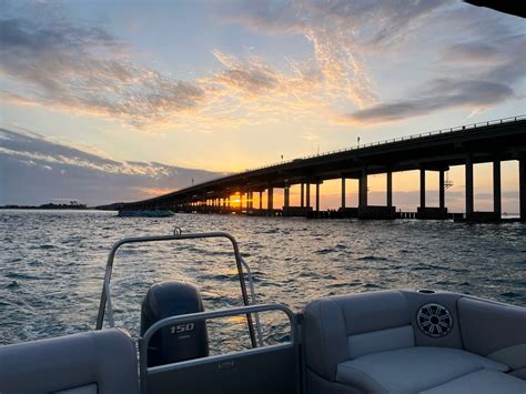 Pontoon Sunset Cruises In Destin | Sail Away Destin