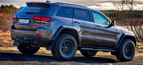 2018 Wk2 Fender Flares For Trailhawk Jeep Garage Jeep Forum