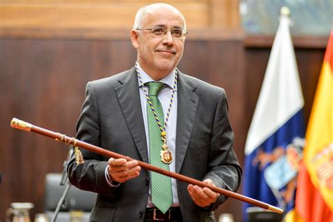 Antonio Morales toma posesión como Presidente del Cabildo de Gran Canaria