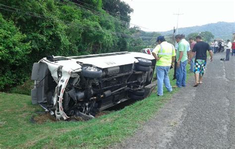 Accidente De Bus Deja Heridos En Campana Panam Am Rica