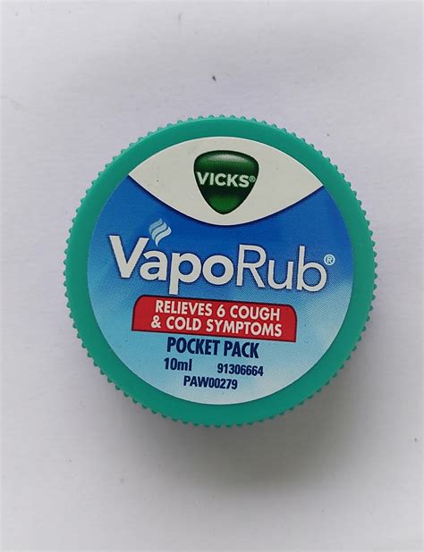 Vicks Vaporub 10 Ml Namaste Medico