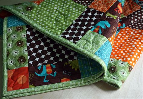 BABY CRIB QUILT PATTERNS « Free Patterns