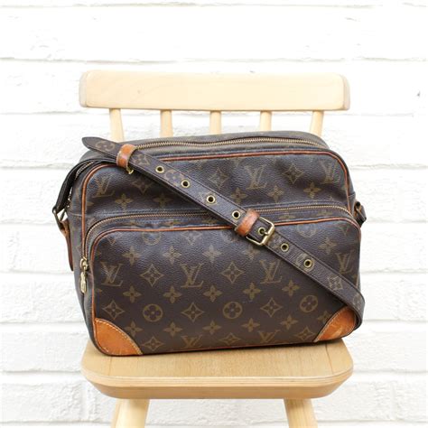 Authentic Louis Vuitton Monogram Nile Crossbody Bag Lv Mono