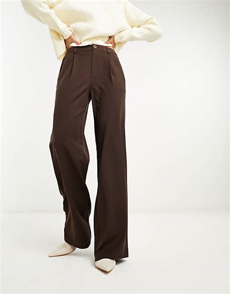 Stradivarius Tailored Wide Leg Trouser In Brown Asos