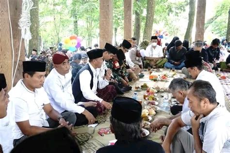 Masuki Bulan Suro Warga Gunung Balak Magelang Gelar Tradisi Nyadran