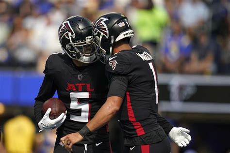 Reversal Falcons Nearly Pull Off Comeback Vs Rams Winnipeg