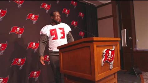 Gerald McCoy Gives Tour of One Buc