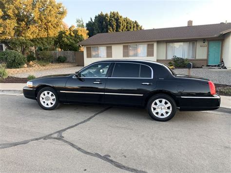 2011 Lincoln Town Car Executive L Series For Sale In Lemon Grove Ca