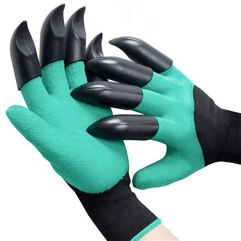 Leather Gloves With Claws