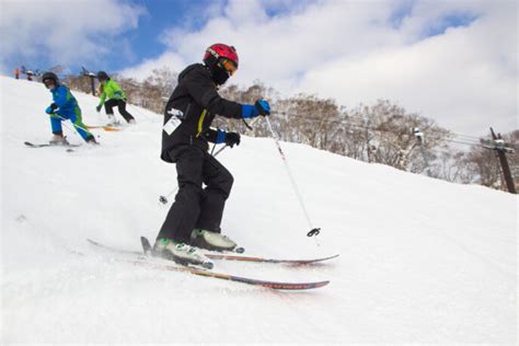 Guide To Booking Ski Lessons In Niseko | Experience Niseko